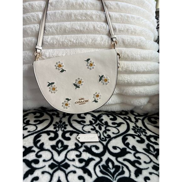 Coach Ellen Half Moon Daisy Crossbody with Floral Embellishment RARE HTF